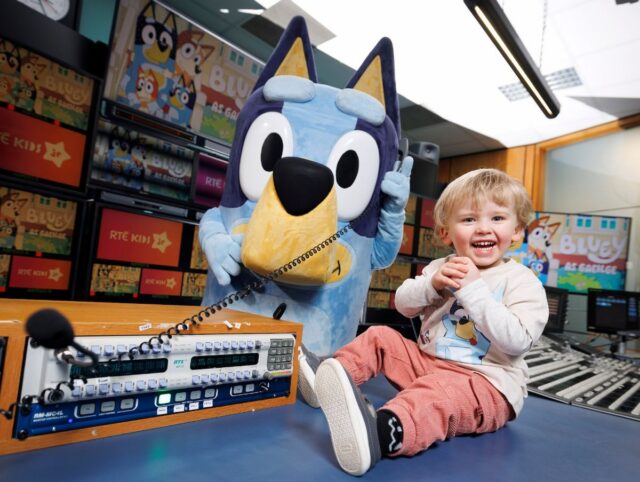 Image for Article:Bluey as Gaeilge starts on RTÉ KIDSjr on Easter Monday